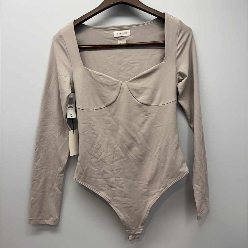 *NWT* Aritzia Babaton Contour Long Sleeve Bodysuit
